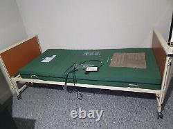 Profiling Bed. Care Home Hospital Electric carer Bed, Remote Control £700 RRP