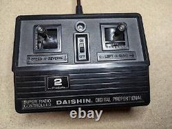 Vintage Daishin Ferrari 365GT Remote Control Model RC Car 1981 Japan Boxed